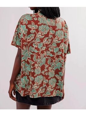 🪷NWT Free People We The Free Printed Nina Tee size S🌙